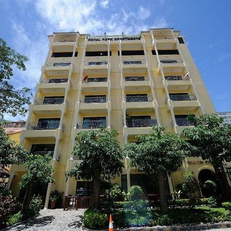 Royal Park Apartments Jomtien Beach Dış mekan fotoğraf