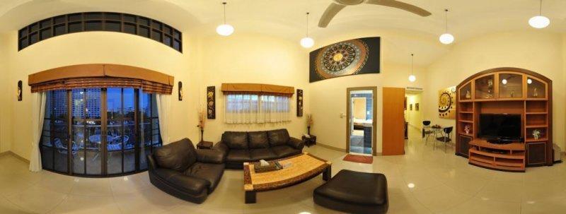 Royal Park Apartments Jomtien Beach Dış mekan fotoğraf