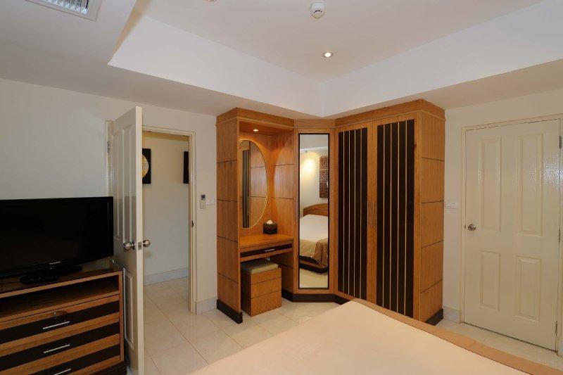 Royal Park Apartments Jomtien Beach Dış mekan fotoğraf